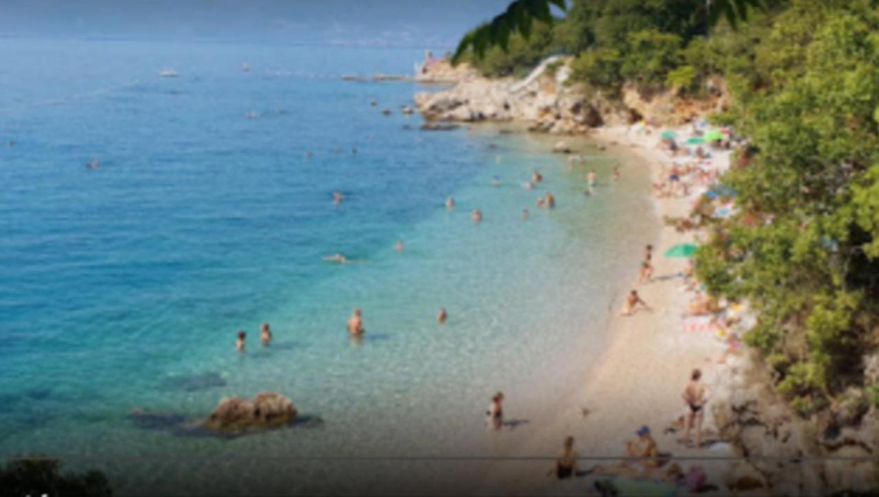 Apartman Nino Fiume Esterno foto